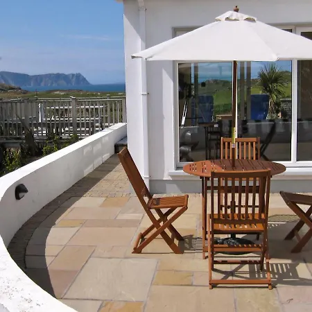 Ard Na Mara Holiday Cottage. * Downings